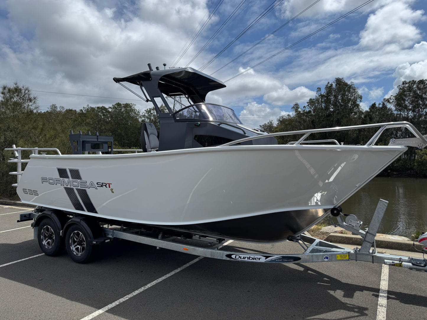 Formosa SRT 635 Centre Cabin